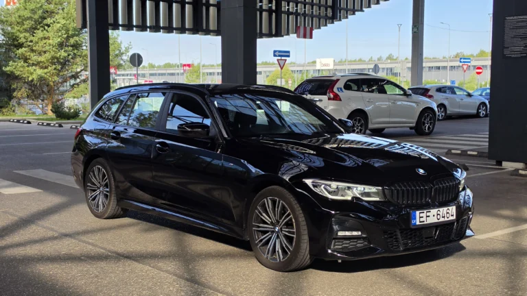 BMW G21 320D M pack — 4