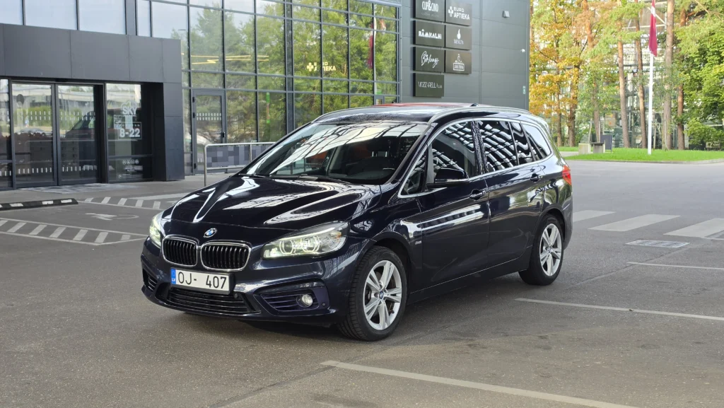 BMW 218d sportline