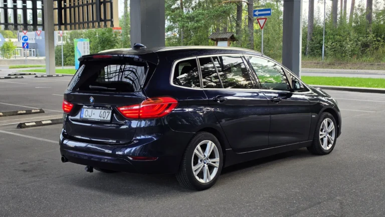 BMW 218d sportline — 2