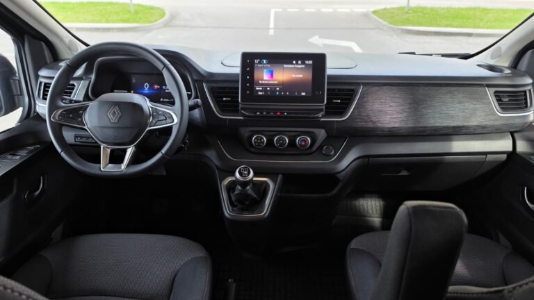 Renault Trafic OK3767 — 4