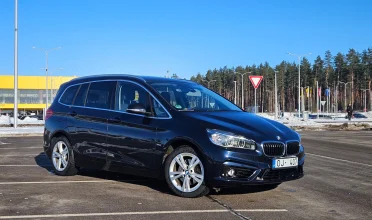 BMW 218 sportline OJ-407