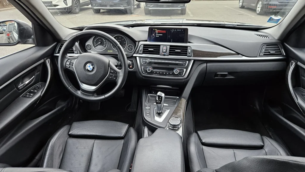 BMW 320d Luxury line — 5