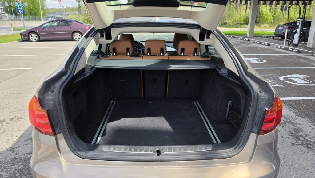 BMW 320d GT F34 — 4