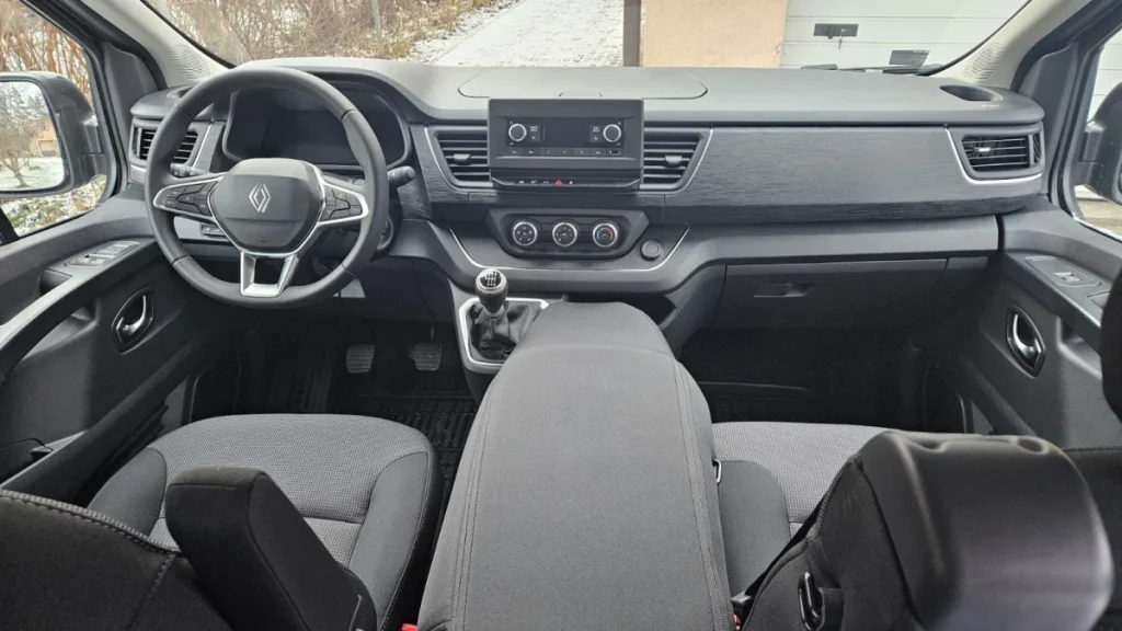 Renault Trafic — 4
